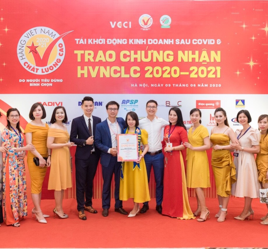 Hera Milk vinh dự nhận giải thường HVNCLC 2019